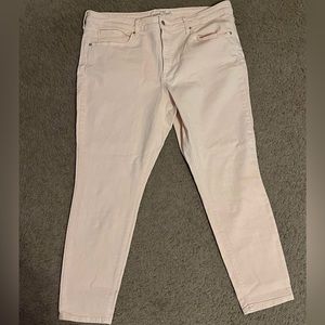 Women’s Pink Jeans size 18/34R Universal Threads